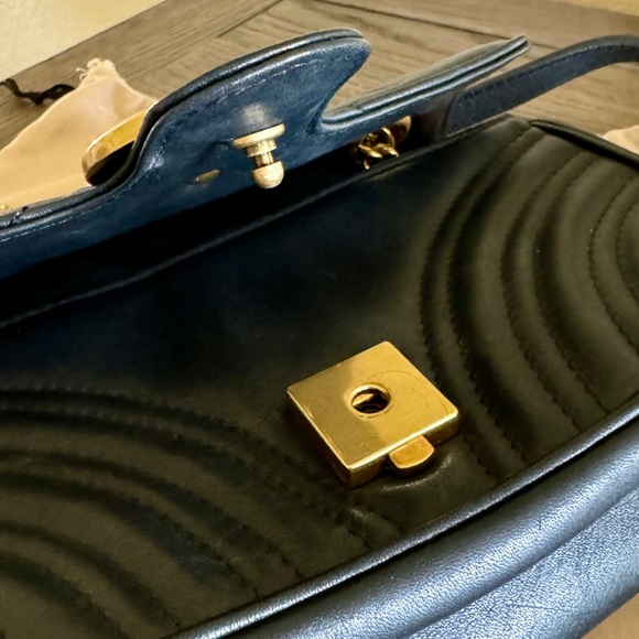 GG Marmont Quilted Bag - Picture 8 of 10